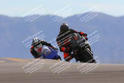 media/Nov-05-2022-SoCal Trackdays (Sat) [[f8d9b725ab]]/Turn 9 (110pm)/